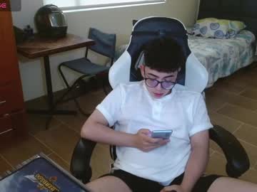 Gay_In_Purple December 28, 2024 Chaturbate stream image