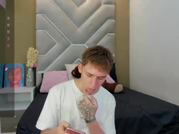 Luke_Evanns1 December 28, 2024 Chaturbate stream image