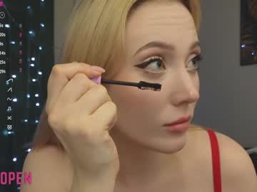 Lunalovelyy_ December 28, 2024 Chaturbate stream image