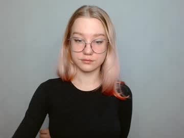 Abbymoore__ December 29, 2024 Chaturbate stream image