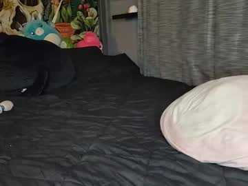 Miaelizabethlove stream photo from December 29, 2024