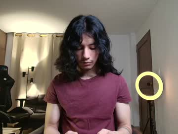 Kikeruiz_19 December 29, 2024 Chaturbate stream image