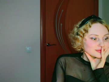 Emiliya_Blond December 30, 2024 Chaturbate stream image