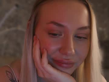 Emilia_Lorent December 30, 2024 Chaturbate stream image