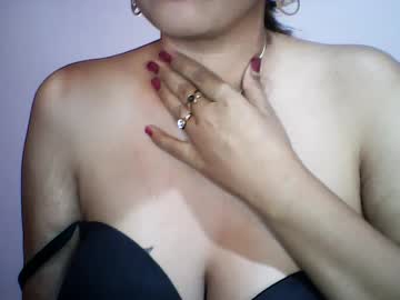 Layanah12 December 30, 2024 Chaturbate stream image