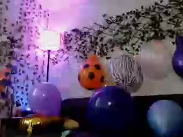 Petitecindyluna December 30, 2024 Chaturbate stream image