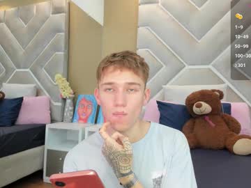 Luke_Evanns1 December 30, 2024 Chaturbate stream image