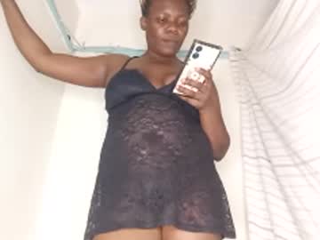 Willyoubemine1 December 31, 2024 Chaturbate stream image