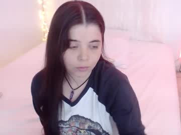 Alexluv_23 December 31, 2024 Chaturbate stream image