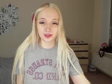 Cassie_Rosss December 31, 2024 Chaturbate stream image
