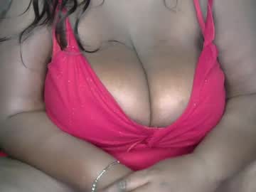 Curvysub2 December 31, 2024 Chaturbate stream image