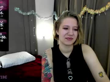 Haileyfoxy December 31, 2024 Chaturbate stream image