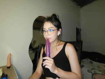 Crem_Baby December 31, 2024 Chaturbate stream image