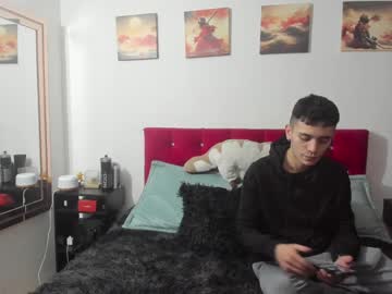 Mr_Andresr December 31, 2024 Chaturbate stream image