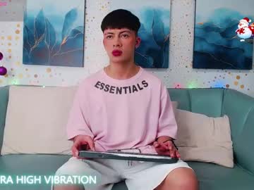 Steev_Novoa December 31, 2024 Chaturbate stream image