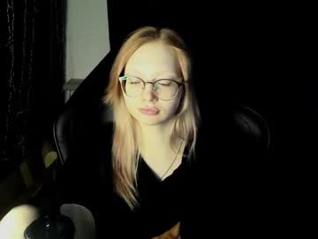 _Caramel_Milk_ December 31, 2024 Chaturbate stream image