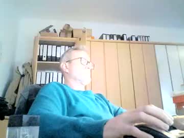 Hering76 December 31, 2024 Chaturbate stream image