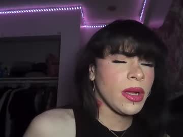 Grindonluna December 31, 2024 Chaturbate stream image