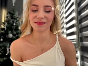 Valeria_Shydreamer December 31, 2024 Chaturbate stream image