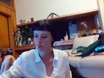 Jizzabelle85 December 31, 2024 Chaturbate stream image