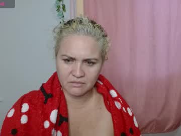 Helenca43 December 31, 2024 Chaturbate stream image