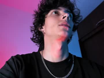 Olliver___Y December 31, 2024 Chaturbate stream image