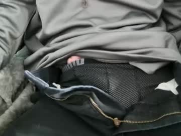Hugepecker131 December 31, 2024 Chaturbate stream image