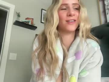 Luxlovely111 December 31, 2024 Chaturbate stream image
