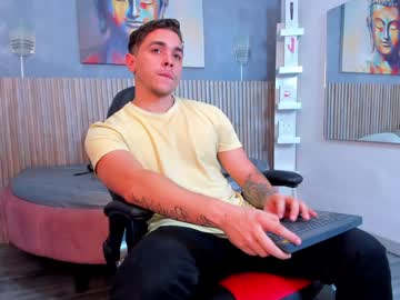 Liam_Walk December 31, 2024 Chaturbate stream image