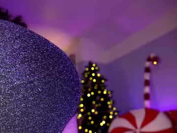 Littlee33 December 31, 2024 Chaturbate stream image