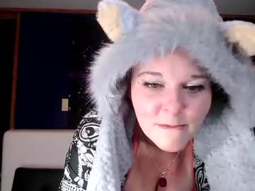 Roxxyfoxxy1 December 31, 2024 Chaturbate stream image