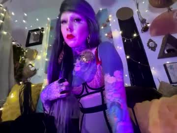 Dominatrixmars stream photo from January 01, 2025