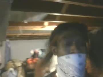 Bombazzzari January 01, 2025 Chaturbate stream image