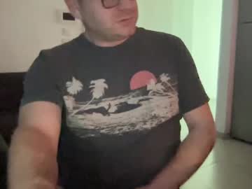 Biggigantic26 January 01, 2025 Chaturbate stream image