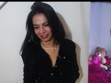 Lindsey_2023 January 01, 2025 Chaturbate stream image