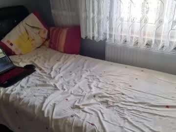 Snow_White19353 January 01, 2025 Chaturbate stream image