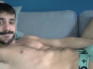 000folla000 January 01, 2025 Chaturbate stream image