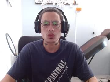 Amateurmen33 January 01, 2025 Chaturbate stream image