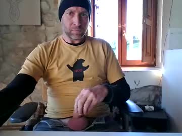 Yimii1978 January 01, 2025 Chaturbate stream image