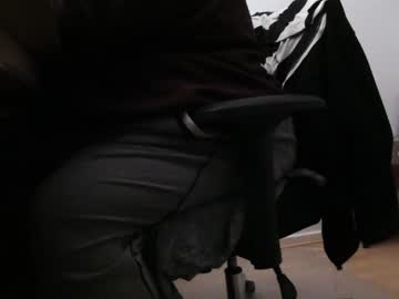 Fat_Bubble January 01, 2025 Chaturbate stream image