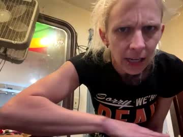 4baby2firefly0 January 01, 2025 Chaturbate stream image
