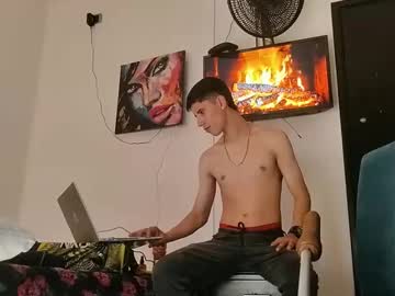 Jhongrey2 January 01, 2025 Chaturbate stream image