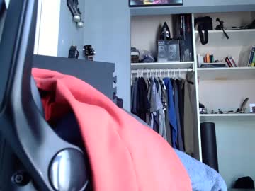 Luchilove69 January 01, 2025 Chaturbate stream image
