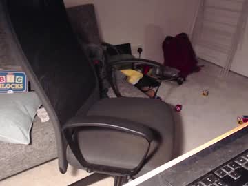 Fizz6572 January 01, 2025 Chaturbate stream image