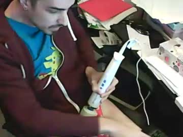 Julianjj2001 January 01, 2025 Chaturbate stream image