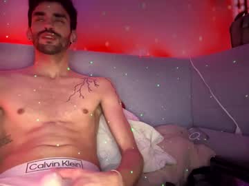 Johnerik_95 January 01, 2025 Chaturbate stream image