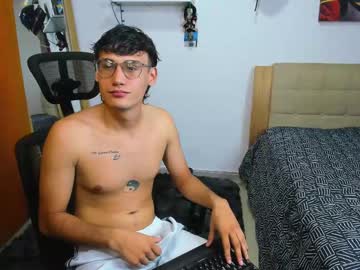 Kai_Phantom6 January 02, 2025 Chaturbate stream image
