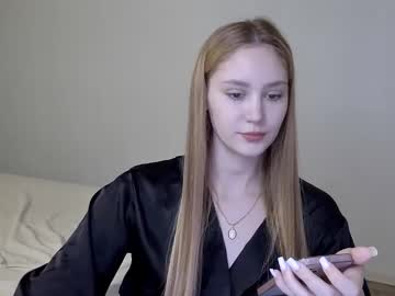 Laylla001 January 02, 2025 Chaturbate stream image
