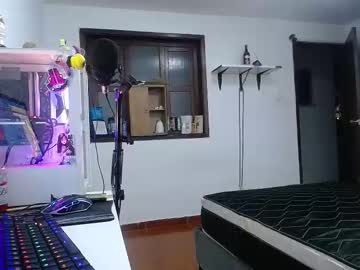 Esjrobles January 02, 2025 Chaturbate stream image