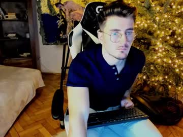 Juliandylan January 02, 2025 Chaturbate stream image